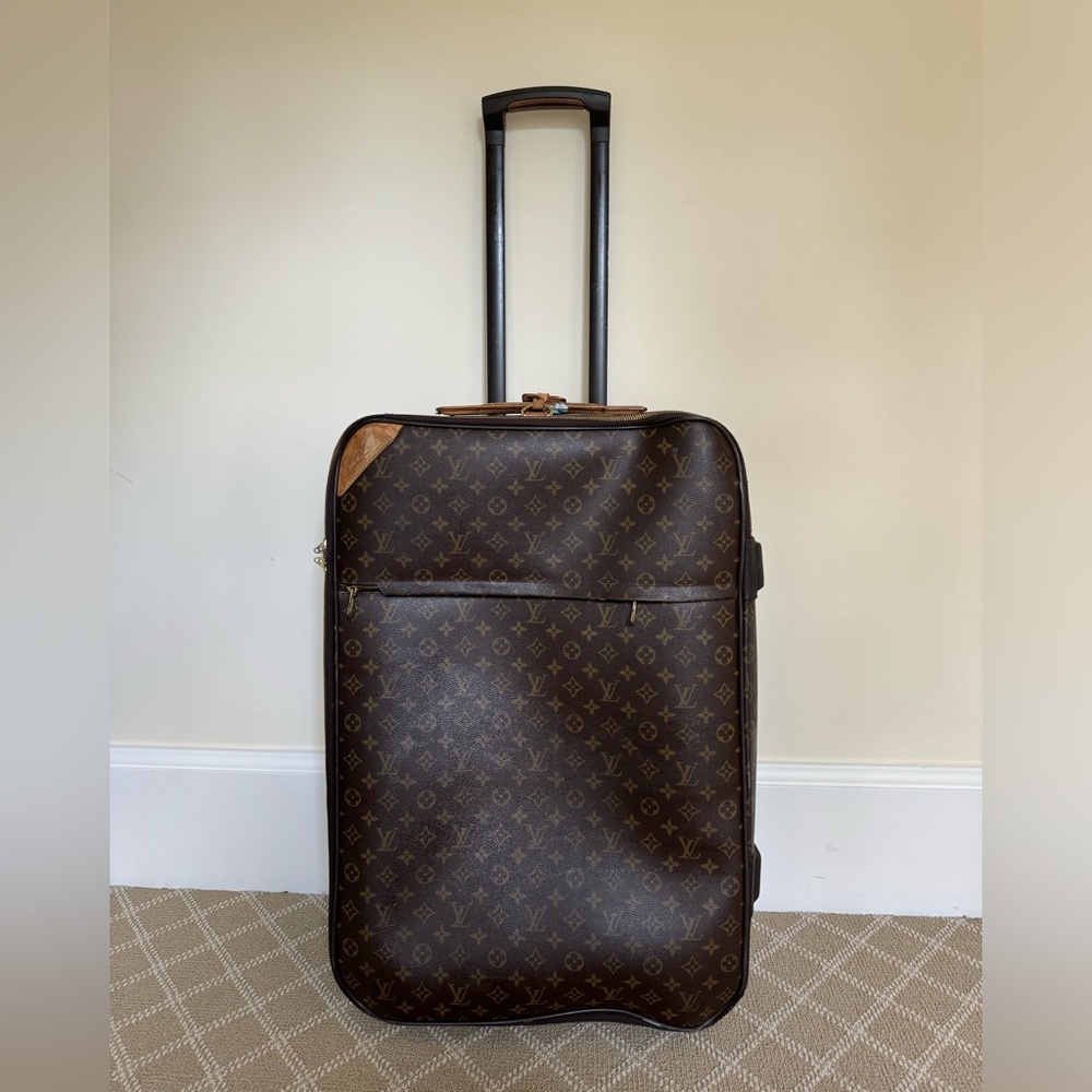 Used LOUIS VUITTON Travel Rolling Pegase Luggage